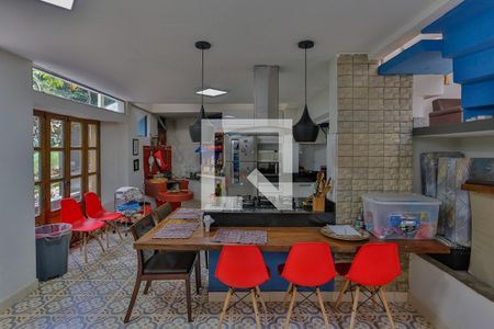 Cozinha de casa de condomínio para alugar com 4 quartos, 350m² em Retiro do Chalé, Brumadinho