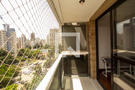 Varanda de apartamento à venda com 3 quartos, 113m² em Moema, São Paulo