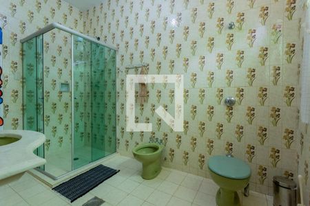 Casa de condomínio para alugar com 555m², 4 quartos e 4 vagasBanheiro da Suíte 3