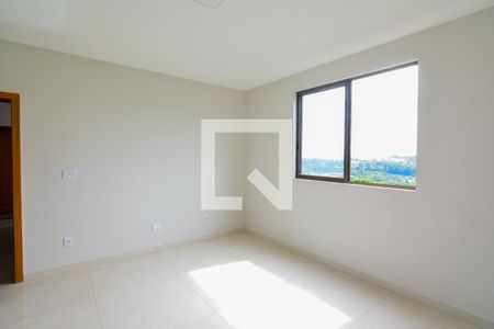 Sala de apartamento à venda com 3 quartos, 85m² em Barreiro, Belo Horizonte