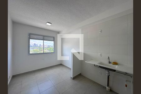 Cozinha/Sala de apartamento para alugar com 2 quartos, 32m² em Vila Socorro, São Paulo