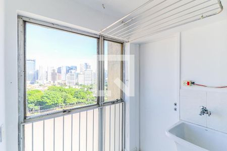 Apartamento à venda com 93m², 1 quarto e 1 vagaÁrea de Serviço