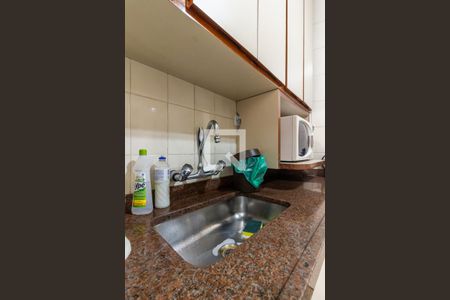 Apartamento à venda com 80m², 2 quartos e sem vaga Apartamento à venda com 80m², 2 quartos e sem vagaCozinha - Pia