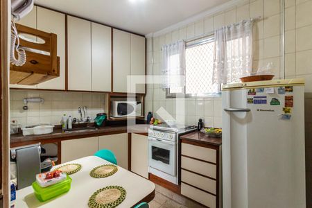 Apartamento à venda com 80m², 2 quartos e sem vaga Apartamento à venda com 80m², 2 quartos e sem vagaCozinha