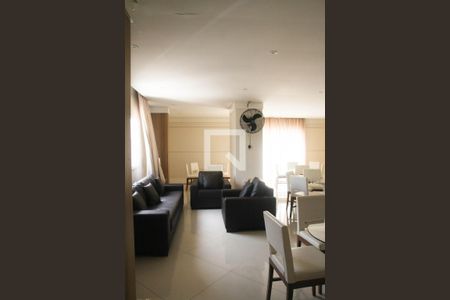 Apartamento à venda com 78m², 3 quartos e 2 vagas Apartamento à venda com 78m², 3 quartos e 2 vagasÁrea comum - Salão de festas