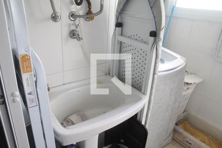 Apartamento à venda com 78m², 3 quartos e 2 vagas Apartamento à venda com 78m², 3 quartos e 2 vagasÁrea de Serviço