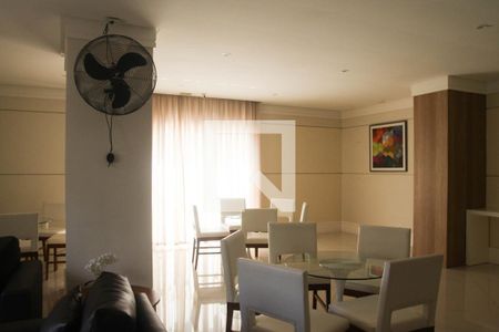 Apartamento à venda com 78m², 3 quartos e 2 vagas Apartamento à venda com 78m², 3 quartos e 2 vagasÁrea comum - Salão de festas