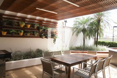 Apartamento à venda com 78m², 3 quartos e 2 vagas Apartamento à venda com 78m², 3 quartos e 2 vagasÁrea comum - Churrasqueira