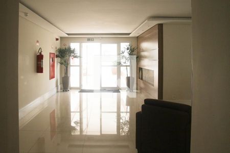 Apartamento à venda com 78m², 3 quartos e 2 vagas Apartamento à venda com 78m², 3 quartos e 2 vagasÁrea comum - Hall de entrada