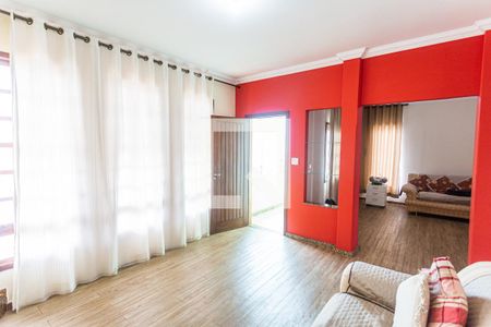 Casa à venda com 419m², 6 quartos e 3 vagasSala 2 no 2° Pavimento