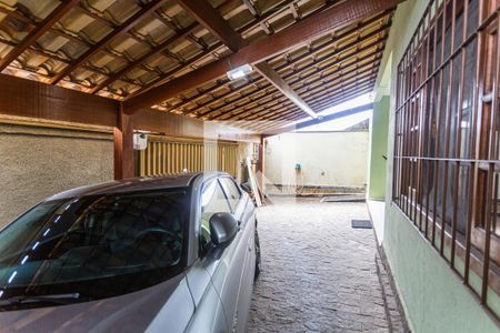 Casa à venda com 419m², 6 quartos e 3 vagasGaragem