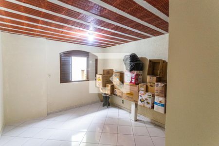 Casa à venda com 419m², 6 quartos e 3 vagasQuarto 2 da Casa dos Fundos