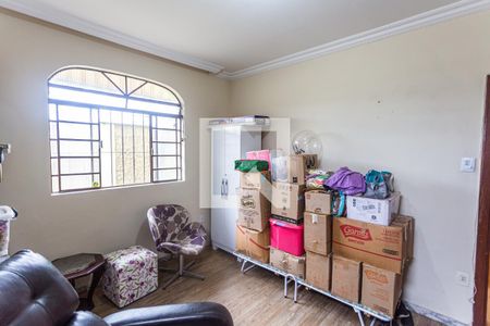 Quarto 1 do 1° Pavimento de casa à venda com 6 quartos, 419m² em Fernão Dias, Belo Horizonte