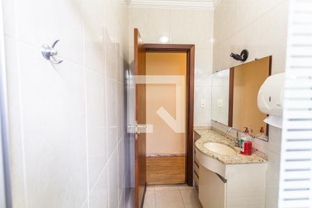 Casa à venda com 419m², 6 quartos e 3 vagasBanheiro Social do 1° Pavimento