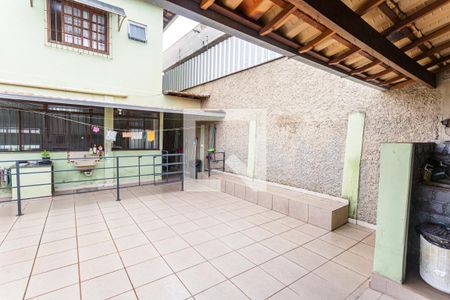 Casa à venda com 419m², 6 quartos e 3 vagasÁrea Externa da Casa dos Fundos