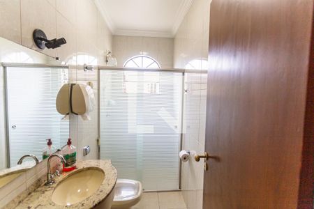 Casa à venda com 419m², 6 quartos e 3 vagasBanheiro Social do 1° Pavimento