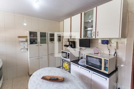 Casa à venda com 419m², 6 quartos e 3 vagasCozinha do 1° Pavimento