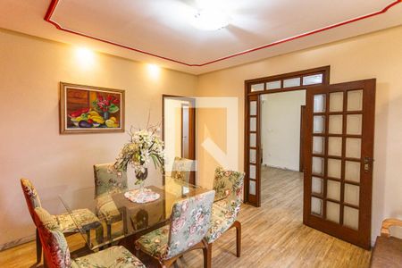 Casa à venda com 419m², 6 quartos e 3 vagasCopa do 1° Pavimento