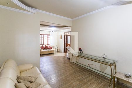 Sala do 1° Pavimento de casa à venda com 6 quartos, 419m² em Fernão Dias, Belo Horizonte
