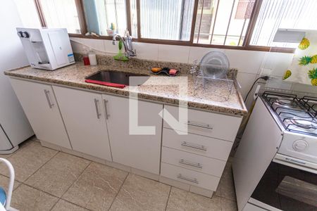 Casa à venda com 419m², 6 quartos e 3 vagasArmário da Cozinha do 1° Pavimento