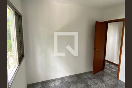 Quarto 2 de apartamento para alugar com 2 quartos, 70m² em Vila Guarani, São Paulo