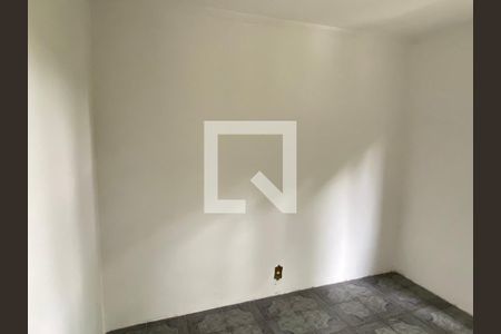 Quarto 2 de apartamento para alugar com 2 quartos, 70m² em Vila Guarani, São Paulo