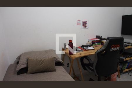 Casa à venda com 299m², 4 quartos e 3 vagasQuarto