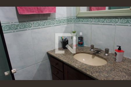 Casa à venda com 299m², 4 quartos e 3 vagasBanheiro