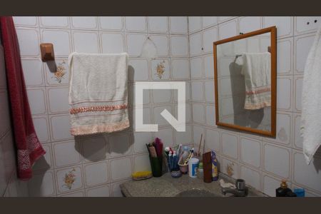 Casa à venda com 299m², 4 quartos e 3 vagasBanheiro