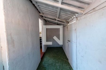 Corredor de casa à venda com 2 quartos, 152m² em Vila Santana, São Paulo