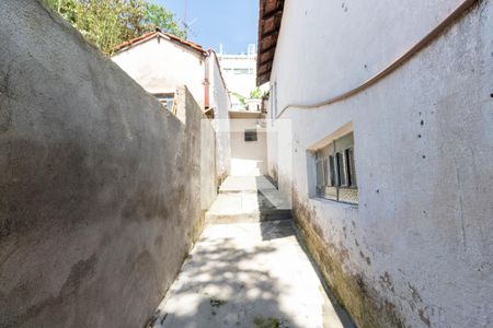 Casa à venda com 152m², 2 quartos e 1 vaga Casa à venda com 152m², 2 quartos e 1 vagaCorredor
