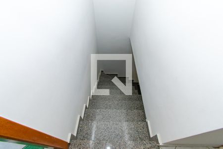 Escada de casa de condomínio à venda com 2 quartos, 75m² em Vila Prudente, São Paulo