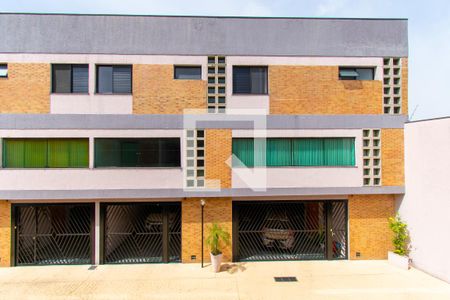 Casa de condomínio à venda com 75m², 2 quartos e 1 vaga Casa de condomínio à venda com 75m², 2 quartos e 1 vagaVista da Varanda do Quarto 2