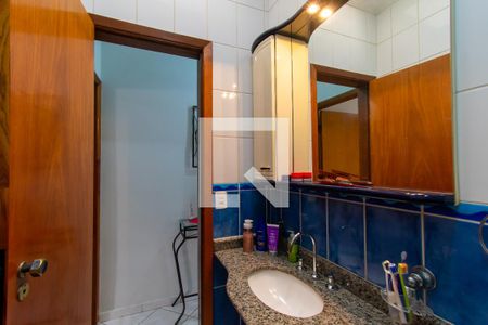 Casa de condomínio à venda com 75m², 2 quartos e 1 vaga Casa de condomínio à venda com 75m², 2 quartos e 1 vagaBanheiro