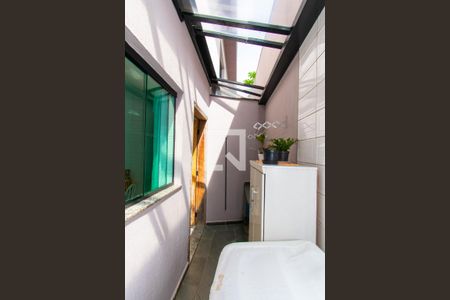 Casa de condomínio à venda com 75m², 2 quartos e 1 vaga Casa de condomínio à venda com 75m², 2 quartos e 1 vagaÁrea de Serviço