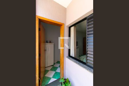 Casa de condomínio à venda com 75m², 2 quartos e 1 vaga Casa de condomínio à venda com 75m², 2 quartos e 1 vagaVaranda do Quarto 2