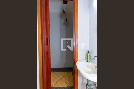 Casa de condomínio à venda com 75m², 2 quartos e 1 vaga Casa de condomínio à venda com 75m², 2 quartos e 1 vagaLavabo