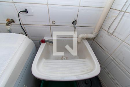 Casa de condomínio à venda com 75m², 2 quartos e 1 vaga Casa de condomínio à venda com 75m², 2 quartos e 1 vagaÁrea de Serviço