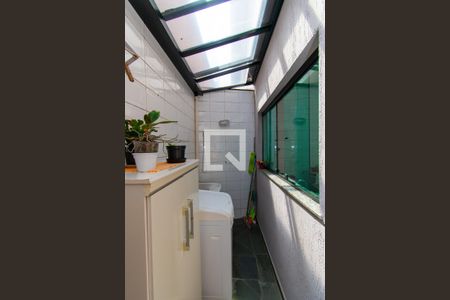 Casa de condomínio à venda com 75m², 2 quartos e 1 vaga Casa de condomínio à venda com 75m², 2 quartos e 1 vagaÁrea de Serviço