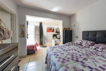 Casa à venda com 191m², 3 quartos e 3 vagas Casa à venda com 191m², 3 quartos e 3 vagasQuarto 3