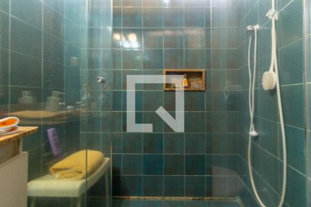 Casa à venda com 250m², 3 quartos e 3 vagasBanheiro do quarto 3