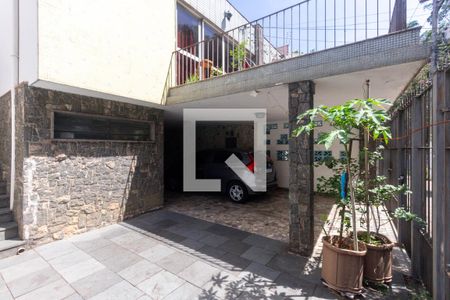 Casa à venda com 250m², 3 quartos e 3 vagasGaragem