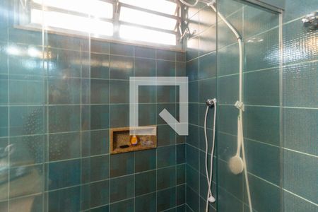 Casa à venda com 250m², 3 quartos e 3 vagasBanheiro do quarto 3