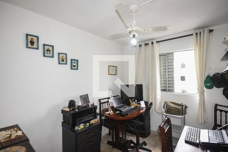 Quarto 1 de apartamento à venda com 3 quartos, 60m² em Parque Pinheiros, Taboão da Serra