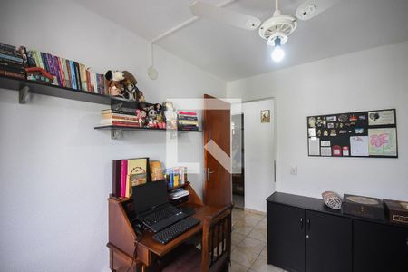 Quarto 1 de apartamento à venda com 3 quartos, 60m² em Parque Pinheiros, Taboão da Serra