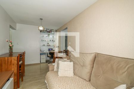 Sala de apartamento à venda com 2 quartos, 63m² em Protásio Alves, Porto Alegre