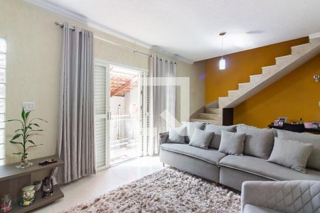 Sala  de casa à venda com 3 quartos, 150m² em Km 18, Osasco