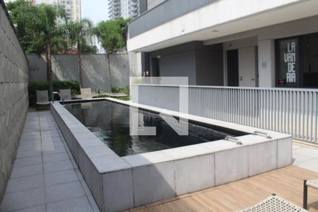 Apartamento para alugar com 24m², 1 quarto e sem vagaÁrea comum - Piscina