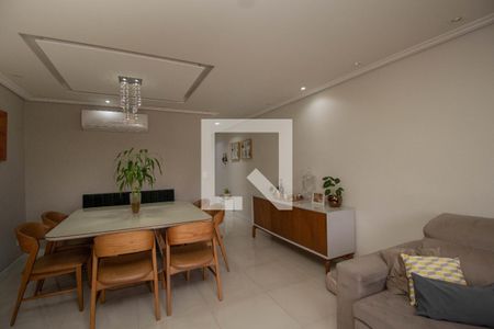 Apartamento à venda com 82m², 2 quartos e 2 vagasSala