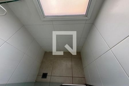 Apartamento para alugar com 46m², 1 quarto e 1 vaga Apartamento para alugar com 46m², 1 quarto e 1 vagaBanheiro da Suíte